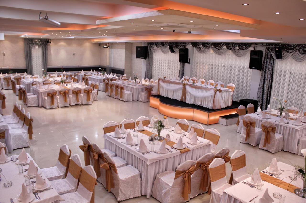 Estrada Lux Hotel เบลเกรด ภายนอก รูปภาพ